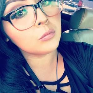 Meet your Posher, Madyeli